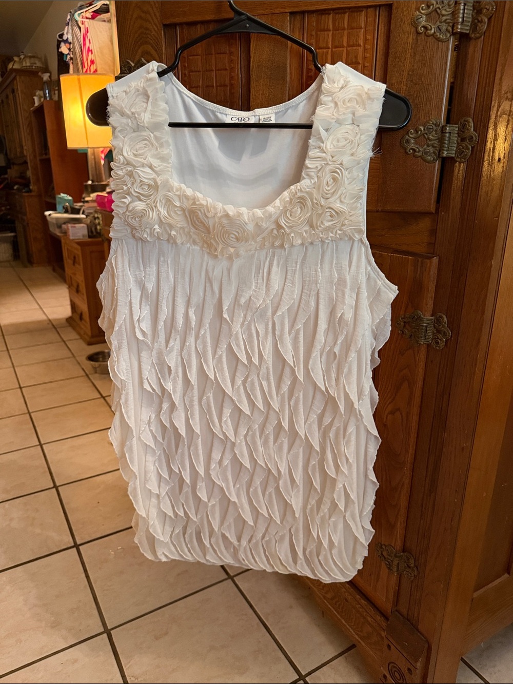 Cato White Sleeveless Rosette & Ruffle Texture Tank